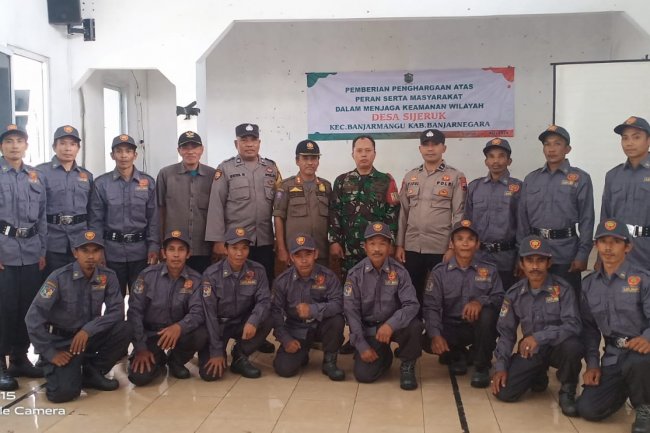 Untuk Meningkatkan Kedisiplinan Babinsa Berikan Pengetahuan dan Pelatihan PBB