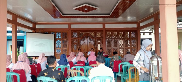 BABINSA KORAMIL 13/BANJARMANGUN MENGHADIRI UNDANGAN PEMBUBARAN PANITIA HUT RI KE 79