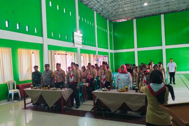 Babinsa Hadiri Pelepasan Kontingen Jambore Cabang Kwaran Banjarmangu Tahun 2024