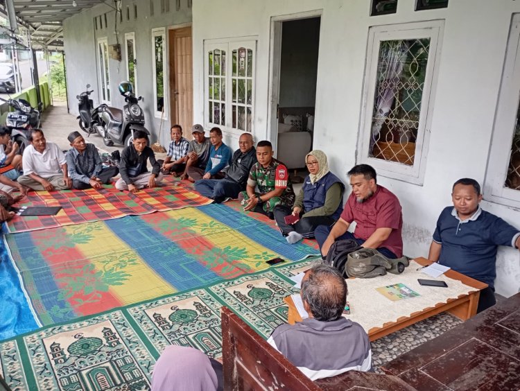 Babinsa Hadiri Pertemuan Kelompok Tani dan Sosialisasi Irigasi Perpipaan dari Dinas Pertanian