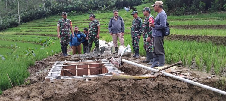 Danramil Dan Babinsa Melaksanakan Pendampingan Kegiatan Pompanisasi Di Desa Binaan 