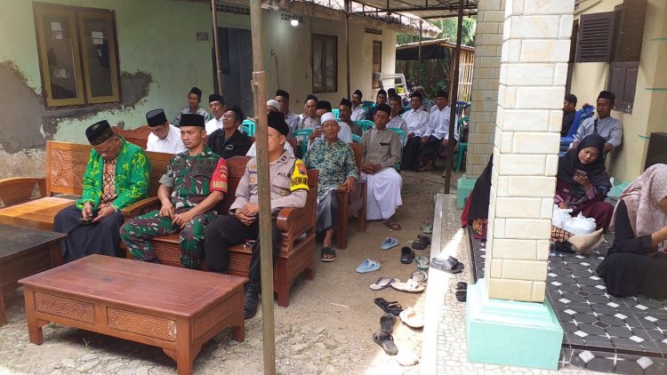 Babinsa Hadiri Pengajian dalam Rangka Haul Masal dan Haflah Akhiurssanah di LPQ Al Huda Desa Rejasari