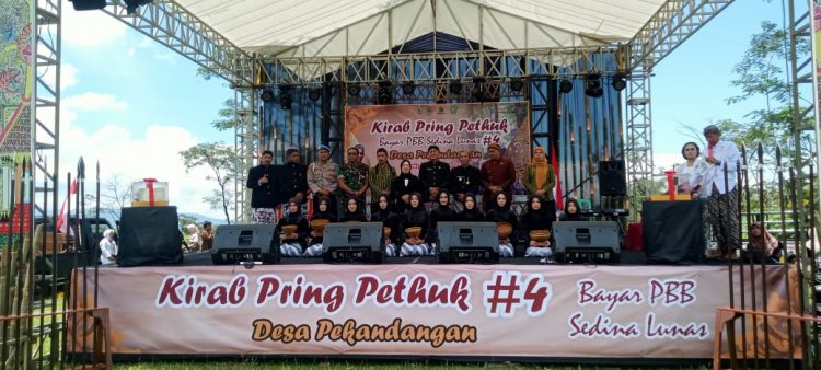 DANRAMIL HADIRI KIRAB BUDAYA PRING PETUK DAN PEMBAYARAN PBB SERENTAK